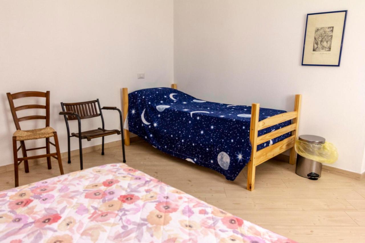 קסטלארו La Colomba B&B מראה חיצוני תמונה