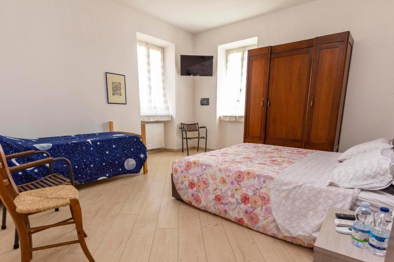 קסטלארו La Colomba B&B מראה חיצוני תמונה